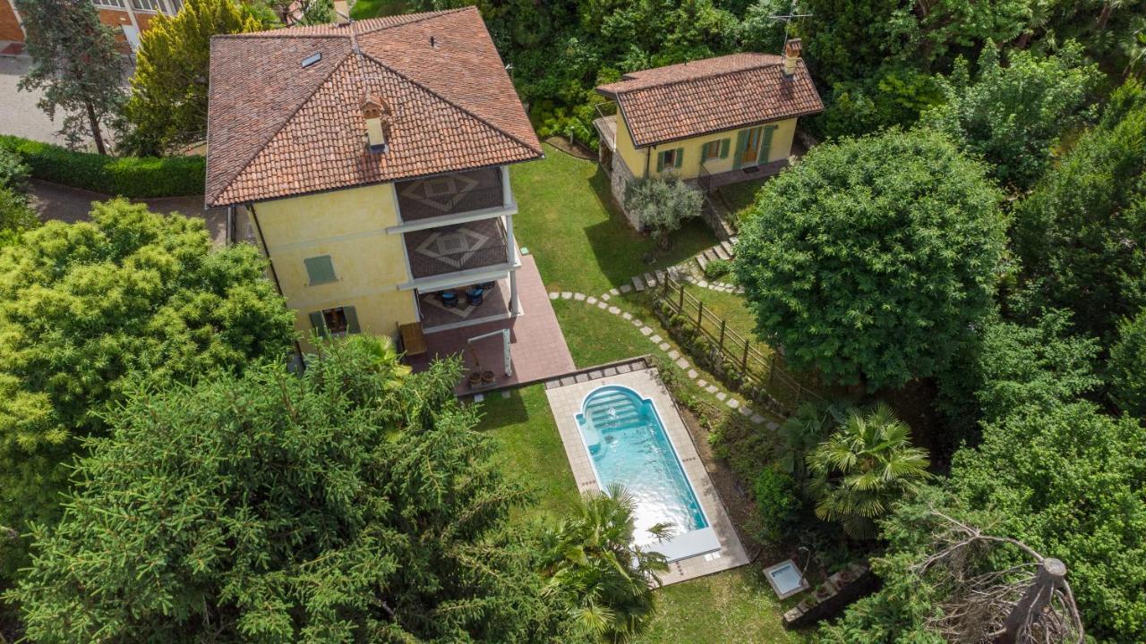 סטרסה La Dependance Immersa Nel Parco Della Villa Isabella מראה חיצוני תמונה